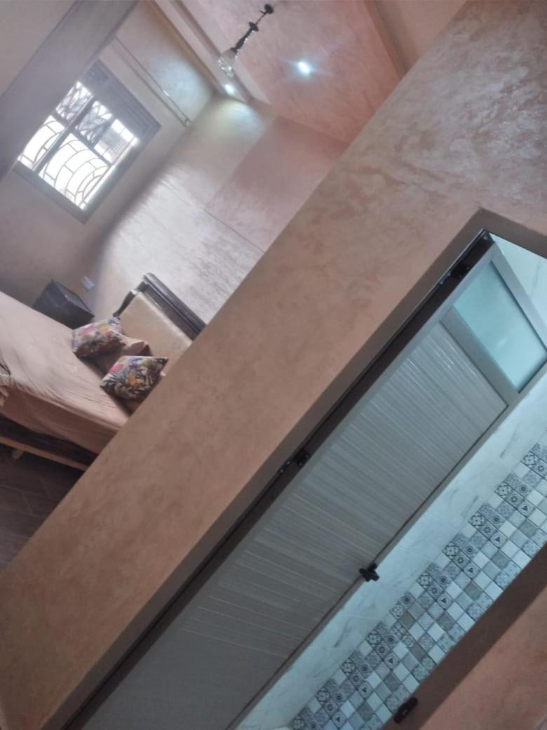 Sweet Room Airport 5 Deroua Luaran gambar